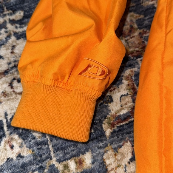 TENNESSEE VOLS TN VOLS PRO PLAYER ORANGE PULLOVER VNECK LONG SLEEVE MED - Picture 12 of 15